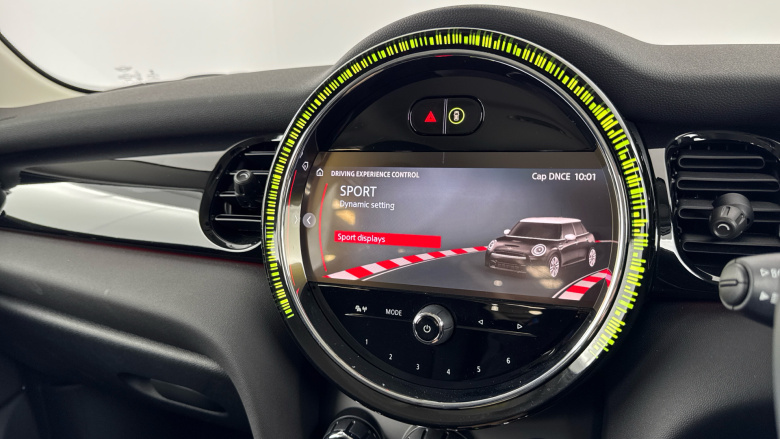 MINI Hatchback 1.5 Cooper Classic 5dr Auto Petrol Hatchback